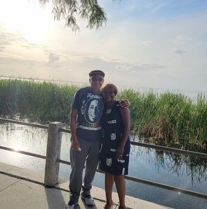 Meet your Posher, Elaine